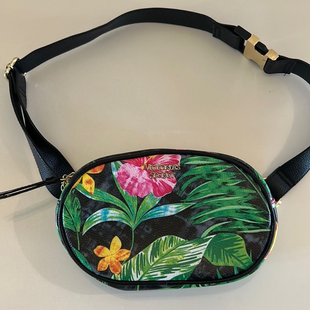 Victoria secret Adjustable Fanny pack